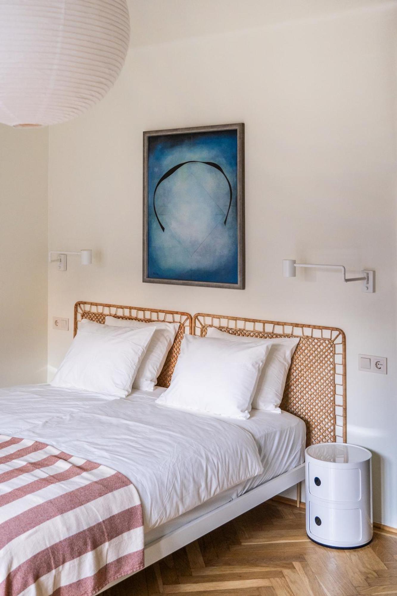 Pannonia View Delight Apartament *
